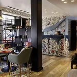 ホテル　ラントワーヌ ホテル