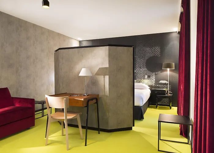 Отель L'antoine Париж